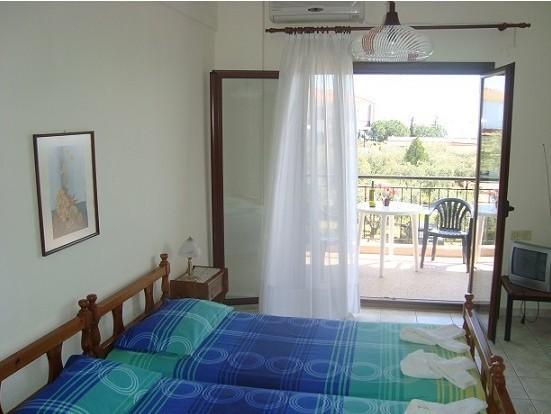 Yianna Studios & Apartments Γερακινή Δωμάτιο φωτογραφία